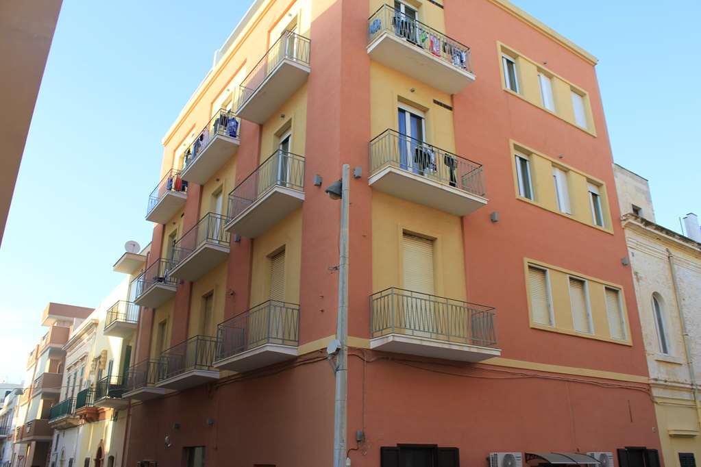 Hotel 33 Baroni Gallipoli Esterno foto